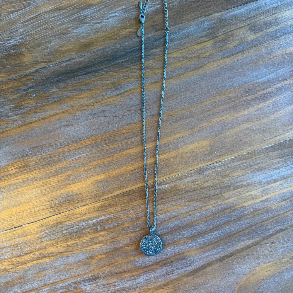 Elegant Silver Pendant Necklace